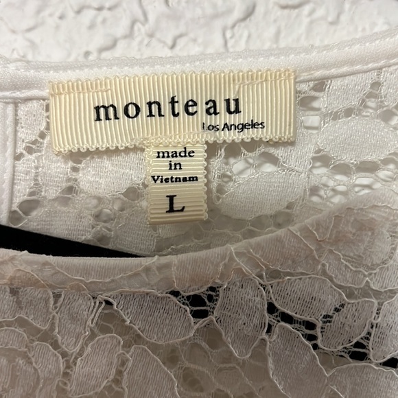 Large Monteau Woman’s Dress Shirt | Off White Lace and Slip - Picture 2 of 6